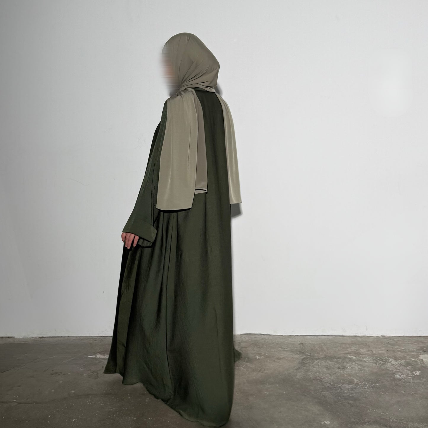 Olive Abaya